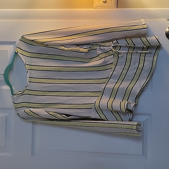 Striped black and yellow blouse - Picture 2 of 4